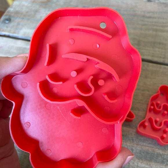 Vintage Christmas Cookie Cutters 1978 - Picture 2 of 7